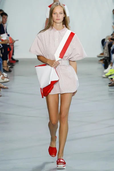 Look 7